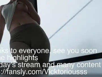 Sweetdreamvic  live sex cam