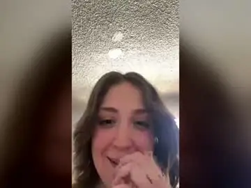 Sweetpeaaa4  live sex cam