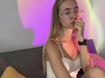 Tessa_calmness  live sex cam