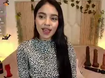 Thalia_gomez__  live sex cam