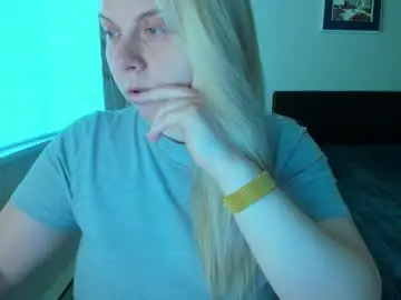 Winter_miracle  live sex cam