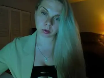 Winter_miracle  live sex cam