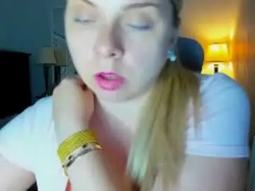 Winter_miracle  live sex cam