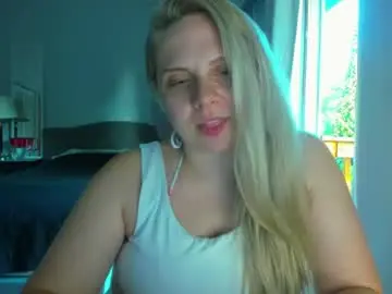 Winter_miracle  live sex cam
