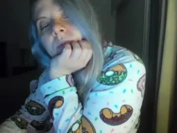 Winter_miracle  live sex cam
