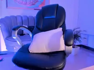 Zoepresley  live sex cam