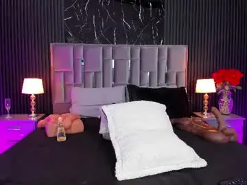 Bigsexxyass  live sex cam