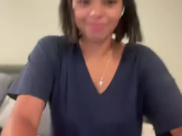 Bratafterhours  live sex cam