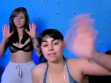 Chloe_cutie1  live sex cam