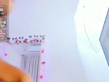 Cristalsky19  live sex cam