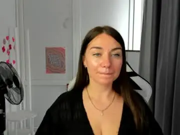 Elegantmystery  live sex cam