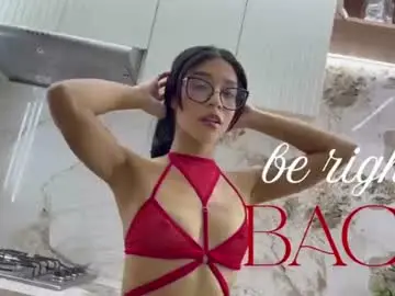 Ellie_apex  live sex cam
