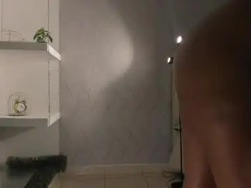 Flavia_cruz  live sex cam