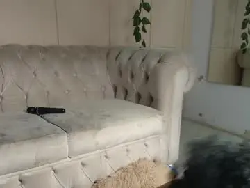 Flavia_cruz  live sex cam