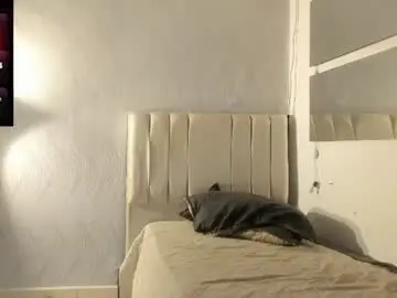 Flavia_cruz  live sex cam