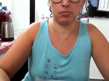 Gabibrasil  live sex cam