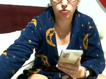 Gabibrasil  live sex cam