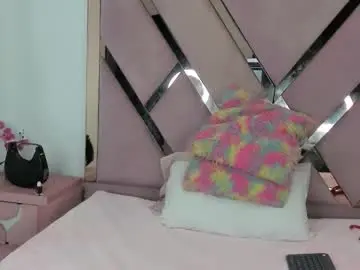 Hot_scarlethx  live sex cam