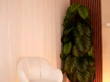 Irisnightshade  live sex cam