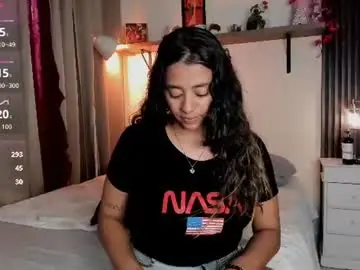 Iriss_1  live sex cam