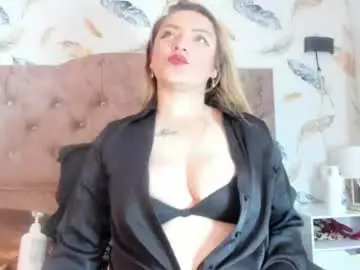 Kriis_nova  live sex cam