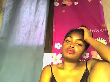 Mayajadorelie  live sex cam