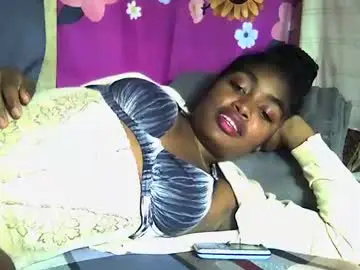 Mayajadorelie  live sex cam