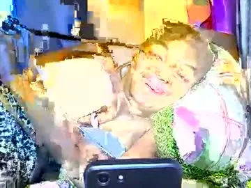 Mayajadorelie  live sex cam