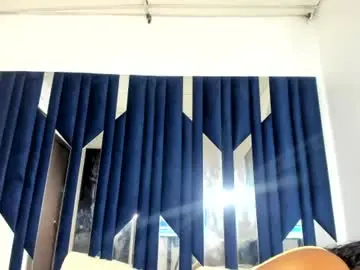 Mia_roussex6  live sex cam