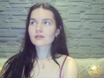 Queenofmodels  live sex cam