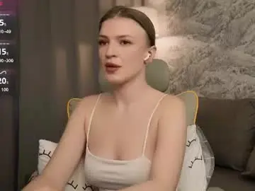 Reversetypolly  live sex cam