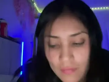 Sandrabreeze  live sex cam