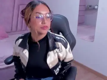 Tokyo_royal  live sex cam