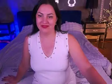 Zafiramoonn  live sex cam