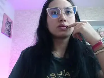 Adeline4u  live sex cam