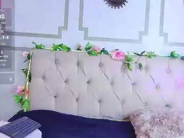 Celesteebluee  live sex cam