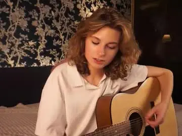 Christenarispe  live sex cam