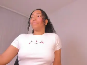 Desty_y  live sex cam