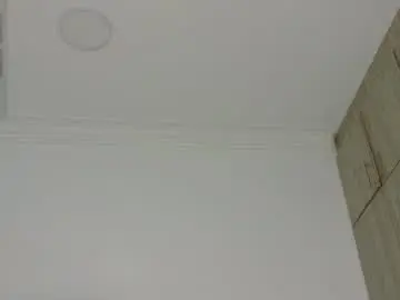 Ebony_pearl69  live sex cam