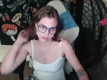 Greenwitch9  live sex cam