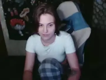 Greenwitch9  live sex cam