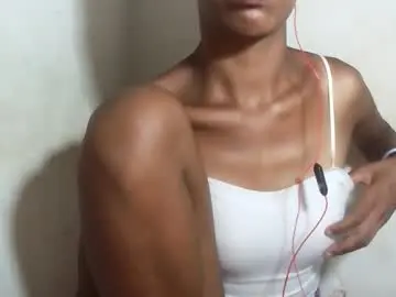 Julianahsexy27  live sex cam