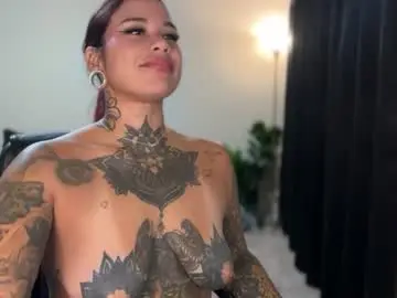 Kiki_ink69  live sex cam