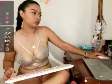 Kitty_hottt_  live sex cam