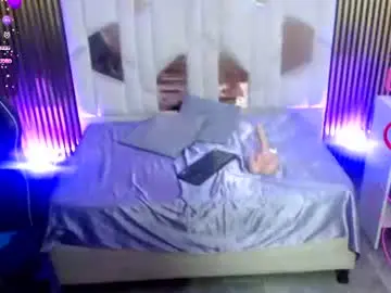 Kolyn_tay  live sex cam