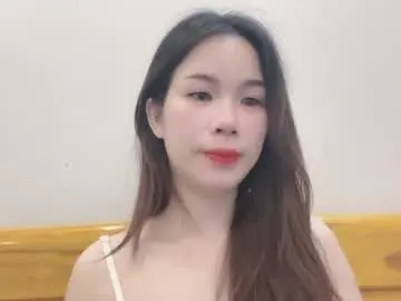Luna4739  live sex cam