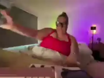 Platinumpuzzy  live sex cam