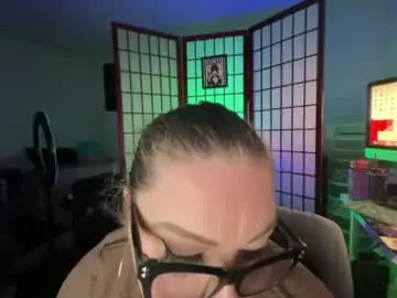 Platinumpuzzy  live sex cam