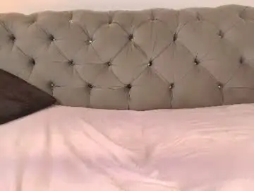 Shadowlune  live sex cam