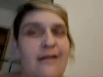 Slicous9  live sex cam
